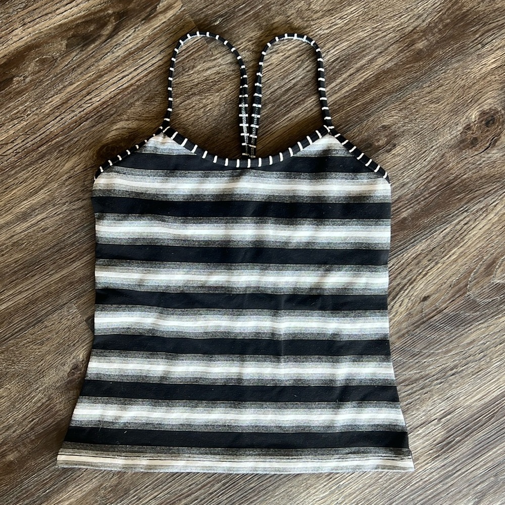 Lululemon power y stripe tank